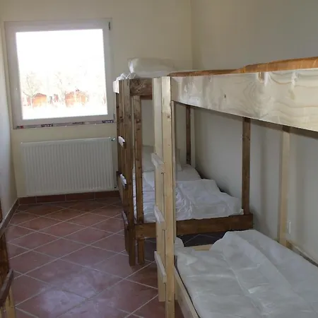 Hostal Aranytolgy Szallo